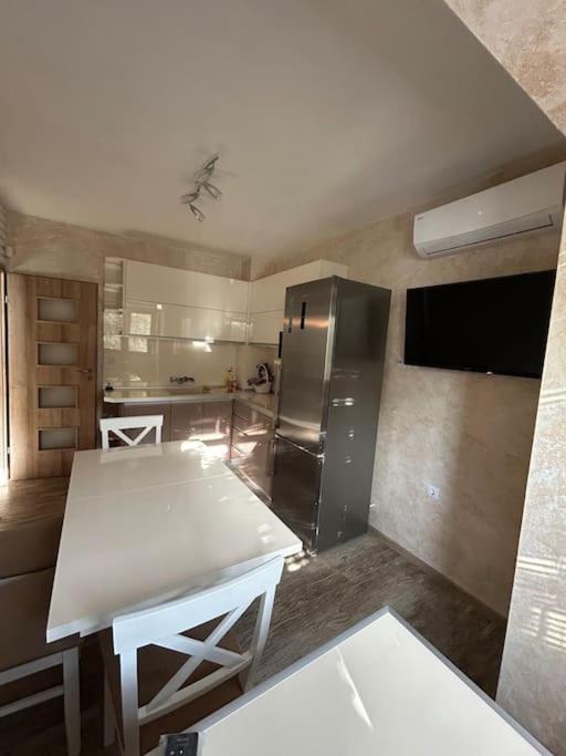 Luxurious Flat Pleven Center Apartman Kültér fotó