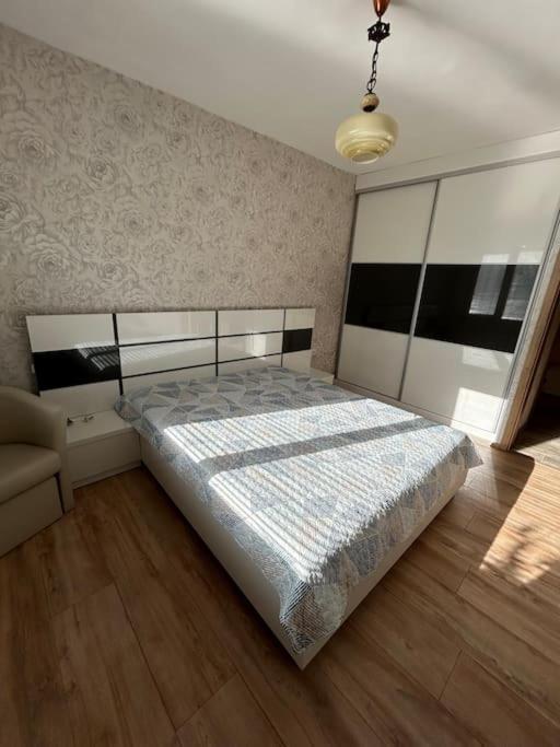 Luxurious Flat Pleven Center Apartman Kültér fotó
